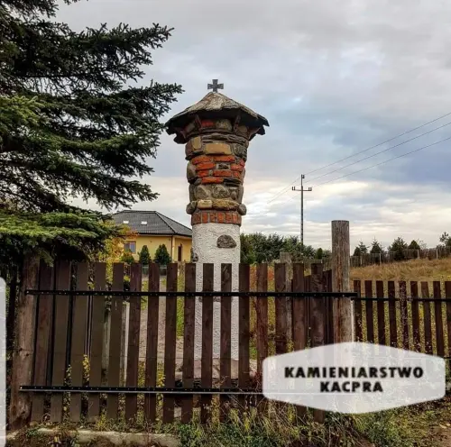 Kapliczka wykonana przez Kamieniarstwo Kacpra