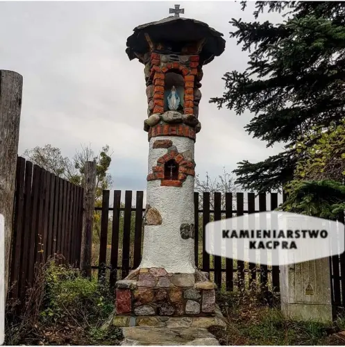 Kapliczka wykonana przez Kamieniarstwo Kacpra
