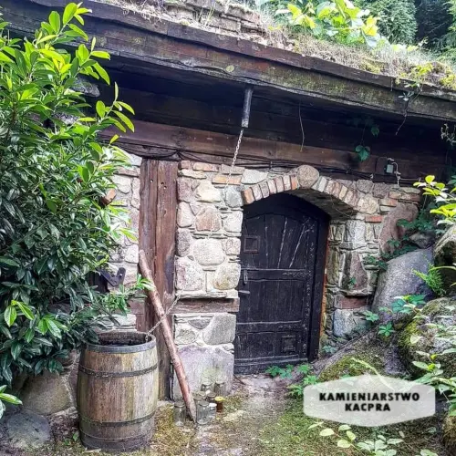 Winnica wykonana przez Kamieniarstwo Kacpra